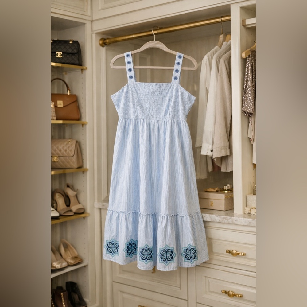 Southern Tide Light Blue Smocked Midi Dress with Embroidered Hem - Picture 4 of 4